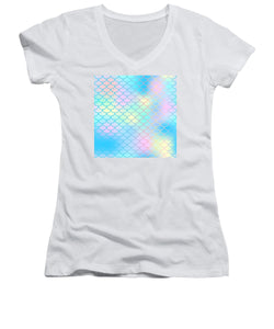 Magic mermaid tail background. Colorful seamless pattern with fish scale net. Blue pink mermaid skin surface. - Women's V-Neck