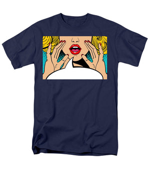 Sexy surprised blonde pop art woman with open mouth and rising hands screaming announcement. Vector background in comic retro pop art style. Party invitation. - Men's T-Shirt  (Regular Fit)