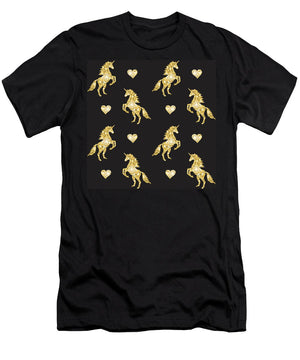 Vector seamless pattern of golden glitter unicorn silhouette isolated on black background - T-Shirt