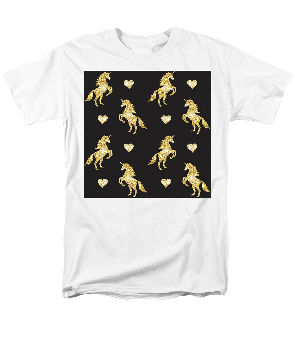 Vector seamless pattern of golden glitter unicorn silhouette isolated on black background - Men's T-Shirt  (Regular Fit)