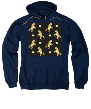 Vector seamless pattern of golden glitter unicorn silhouette isolated on black background - Sweatshirt