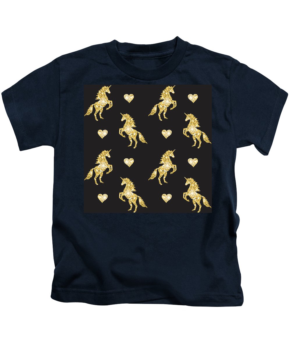 Vector seamless pattern of golden glitter unicorn silhouette isolated on black background - Kids T-Shirt