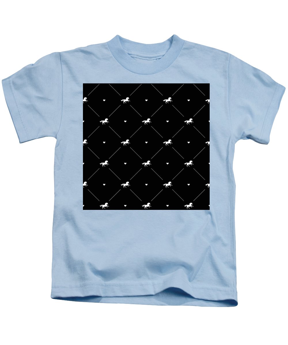 Vector seamless pattern of white horse silhouette with heart isolated on black - Kids T-Shirt