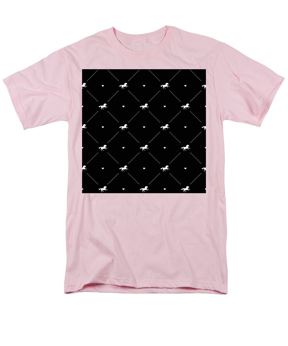 Vector seamless pattern of white horse silhouette with heart isolated on black - Men's T-Shirt  (Regular Fit)