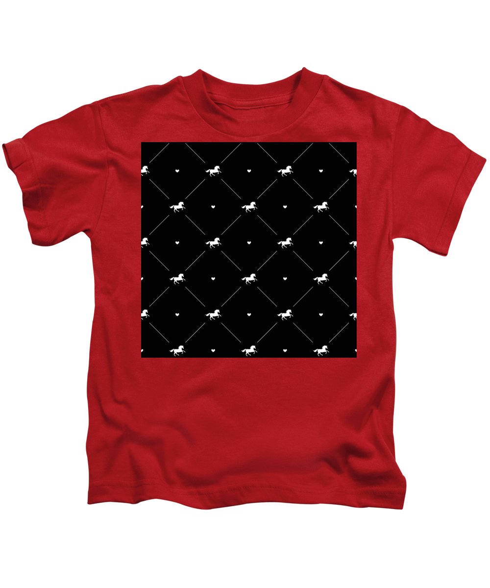 Vector seamless pattern of white horse silhouette with heart isolated on black - Kids T-Shirt