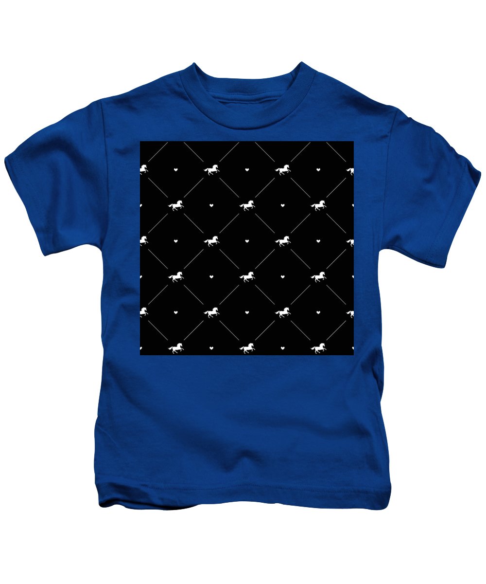 Vector seamless pattern of white horse silhouette with heart isolated on black - Kids T-Shirt