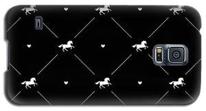 Vector seamless pattern of white horse silhouette with heart isolated on black - Phone Case